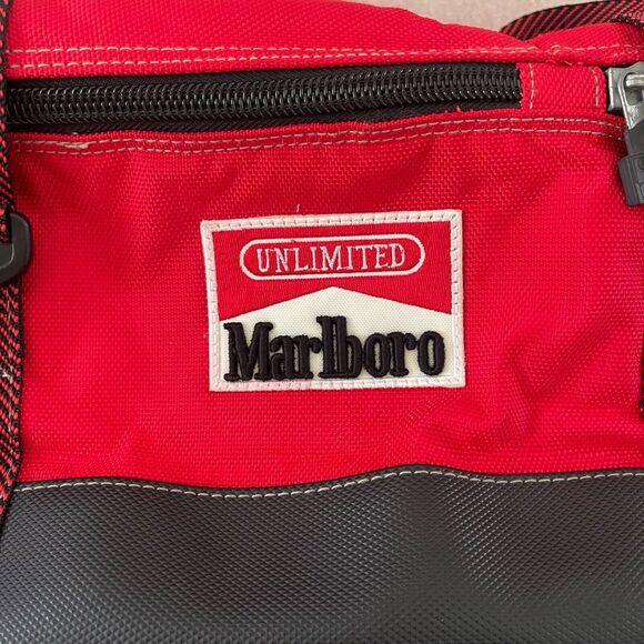 Marlboro Unlimited 90's Red Dual Sided Cooler Duffle Bag Missing Shoulder Strap - Picture 10 of 14